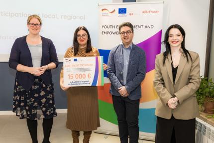 Lansăm Programul „Youth Empowerment and Leadership Initiative (YELI)” – Implicarea tinerilor pentru un viitor mai bun!