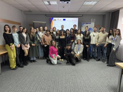 Rezultate remarcabile în cadrul Laboratorului „YELI: Youth Empowerment and Leadership Initiative”