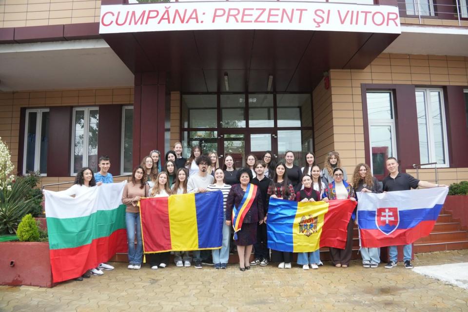 ЦРРС на Erasmus+ «Лаборатория участия молодежи 2.0: Молодёжь против дезинформации»