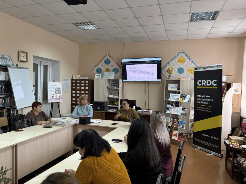 O nouă activitate de sensibilizare privind violența bazată pe gen desfășurată cu doamnele din orașul Taraclia