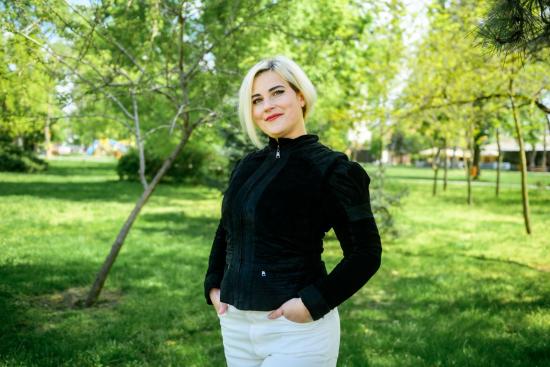 „LIDERE CARE UNESC” – Ana Tecoteva: de la Dnipro la Cahul, o istorie despre adaptare, curaj și bucuria de a construi pentru copii