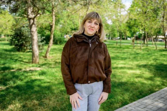 «ЛИДЕРКИ, КОТОРЫЕ ОБЪЕДИНЯЮТ» – Татьяна Кравченко: из Херсонской области в Кахул, история об адаптации, семье и благодарности